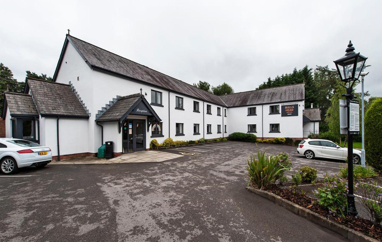 The Bulls Head Hotel هييل المظهر الخارجي الصورة
