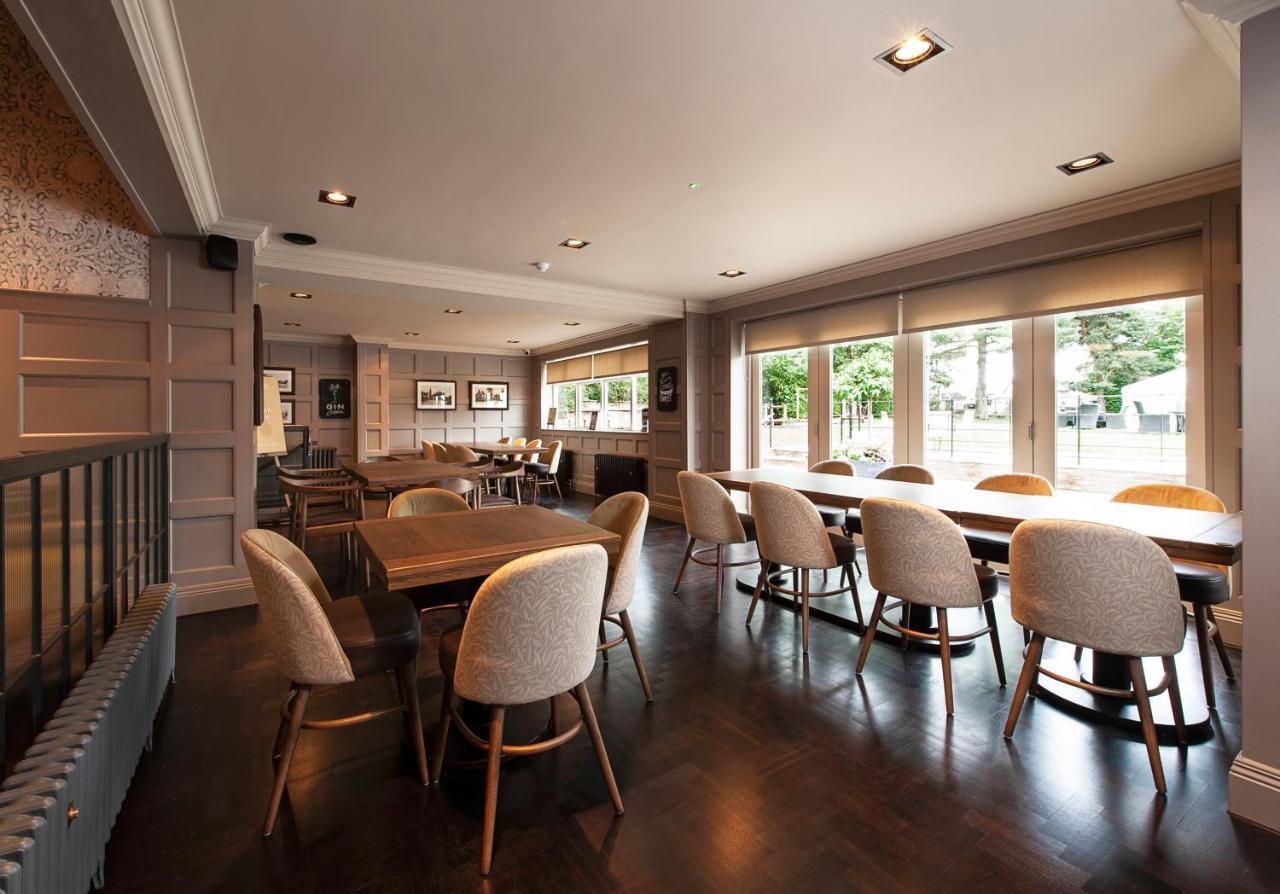 The Bulls Head Hotel هييل المظهر الخارجي الصورة