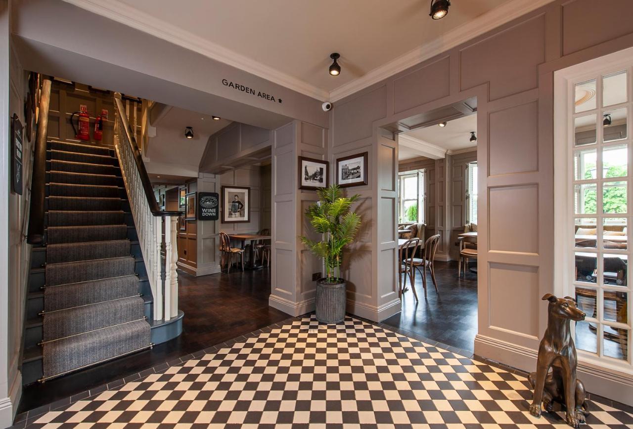 The Bulls Head Hotel هييل المظهر الخارجي الصورة