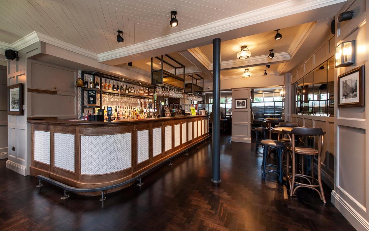 The Bulls Head Hotel هييل المظهر الخارجي الصورة