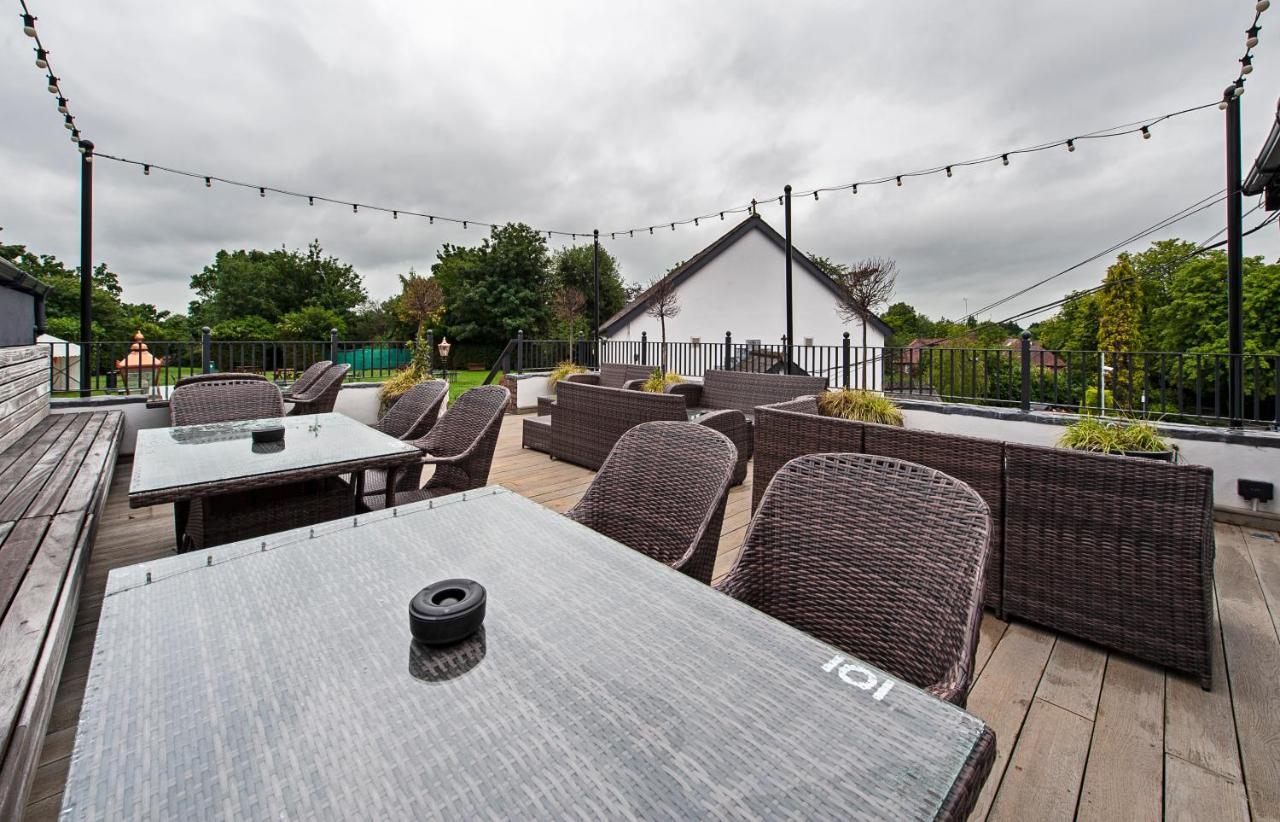 The Bulls Head Hotel هييل المظهر الخارجي الصورة