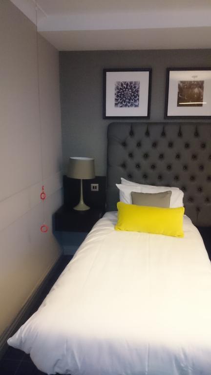 The Bulls Head Hotel هييل المظهر الخارجي الصورة
